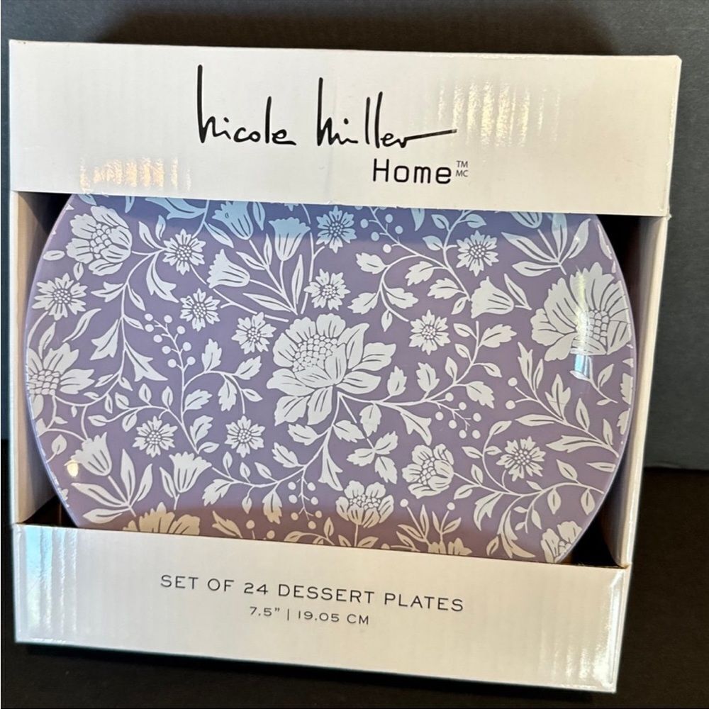 Nicole Miller NWT Home Purple Floral Dessert Plates